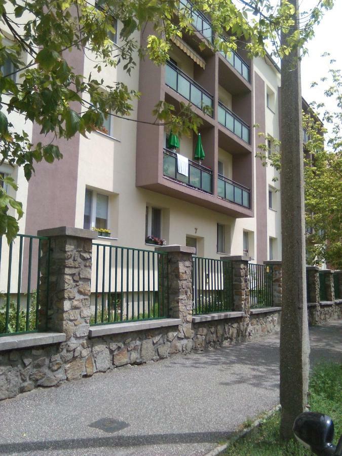 Kis Janos Apartman Шопрон Екстериор снимка